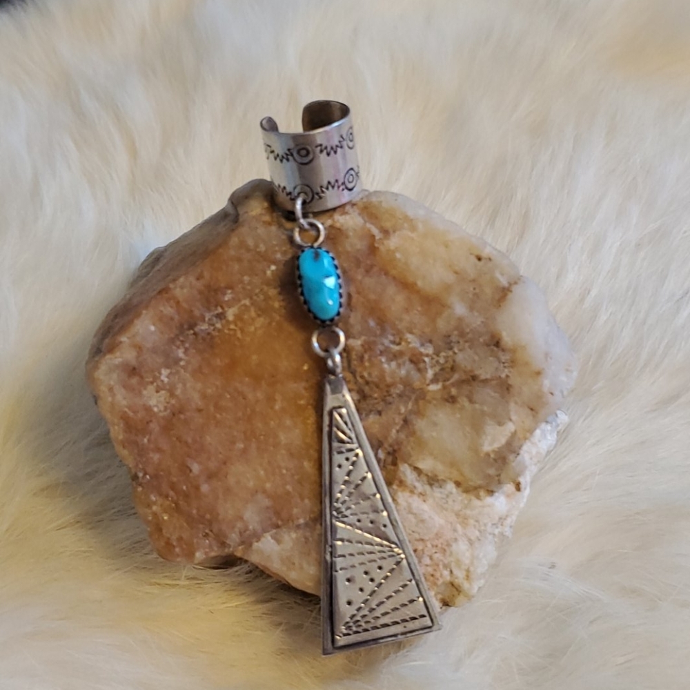 Silver and turquoise ear cuff